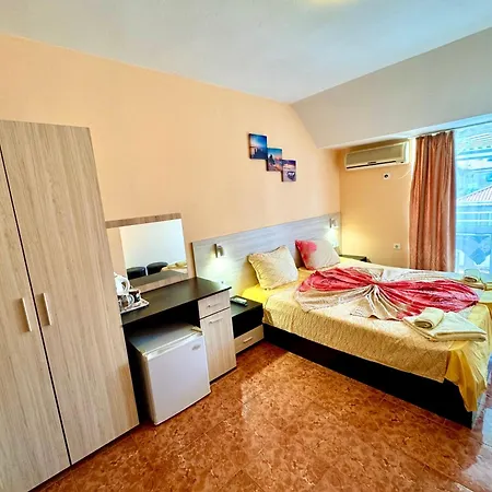 Guest house семеен чайка Primorsko